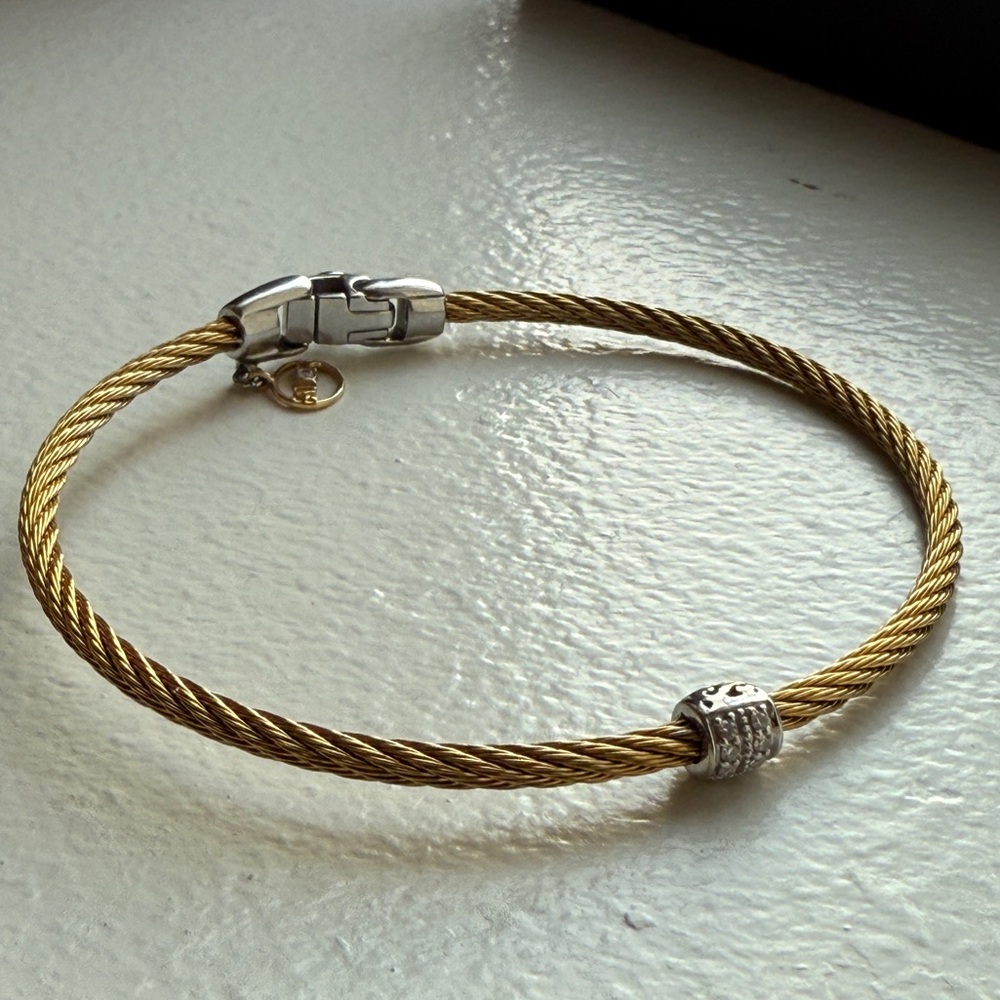 Alor Gold Cable Bangle Bracelet .07 Carat Diamonds
